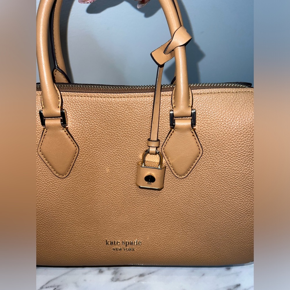 Women’s Handbag (Medium Zip Code Satchel - Bungal… - image 4